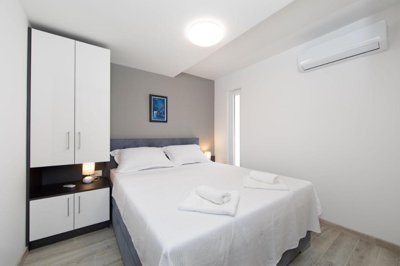 Villa Jadranka Apartments Tučepi Exterior foto
